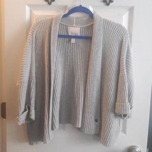 Adorable Banana Republic short sweater!